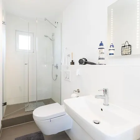 شقة Haus Waldfrieden 2 *