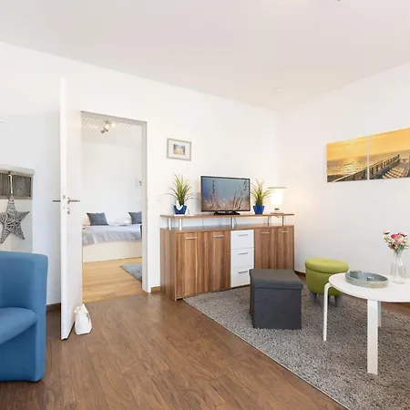 شقة Haus Waldfrieden 2 *